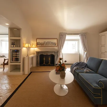 Dimora Storica Palazzo Borghese Apartmán Řím